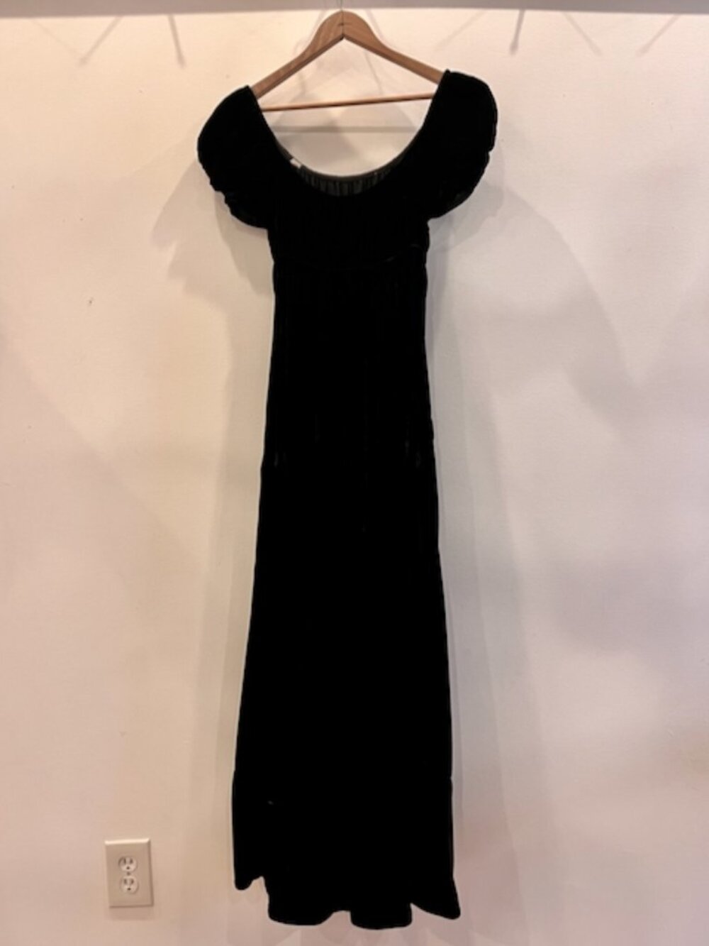 Vintage Black Velvet Dress, approximately modern size 4